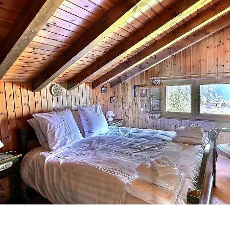 Chalet La Libert 8 Persons * Champéry